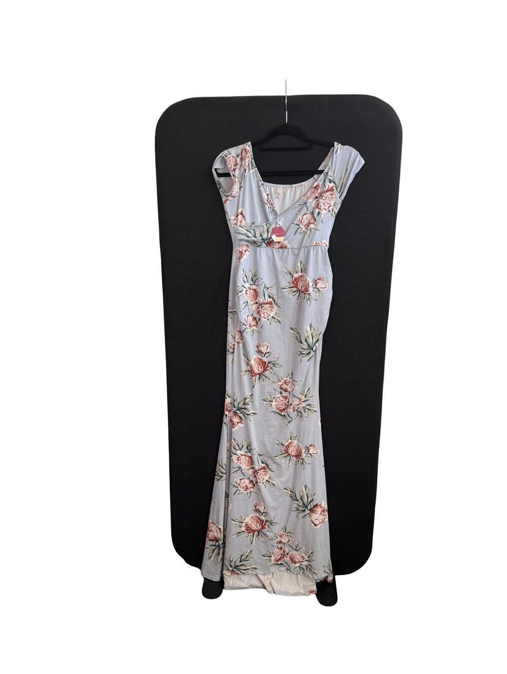 Pink blush, maternity, maxi dress size small